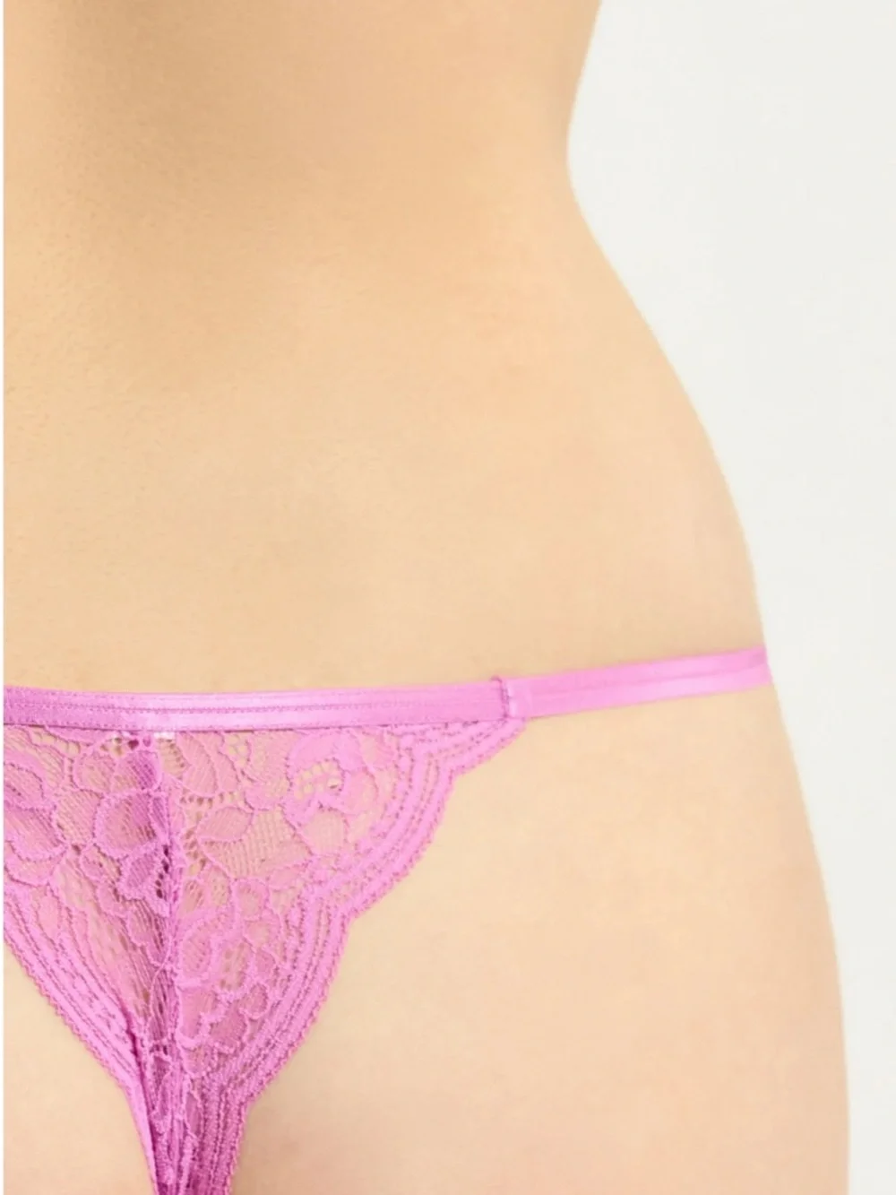 String Thongs with Scalloped Lace, 3-Pack